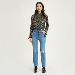 Levi’s 501 Original Fit Straight Leg Mid Rise Medium Wash Raw Hem Jeans Sz 25